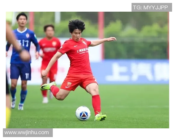 中乙联赛焦点战长安竞技迎战南通球队全力争胜展现实力