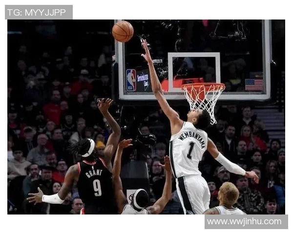 文班亚马新赛季表现抢眼场均20分10篮板3盖帽展现超强实力